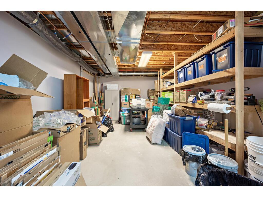 AMAZING SHELVED STORAGE SPACE