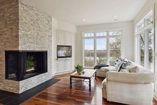 Kitchen fireplace seating