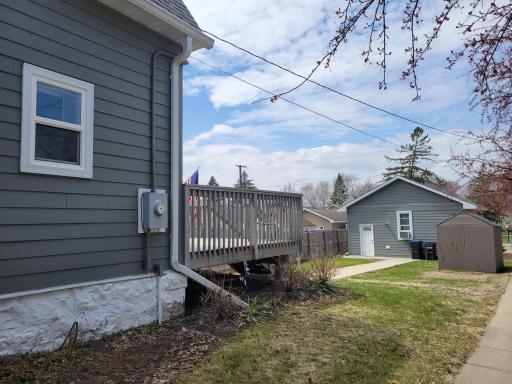 1128 N 5th Street, Mankato, MN 56001
