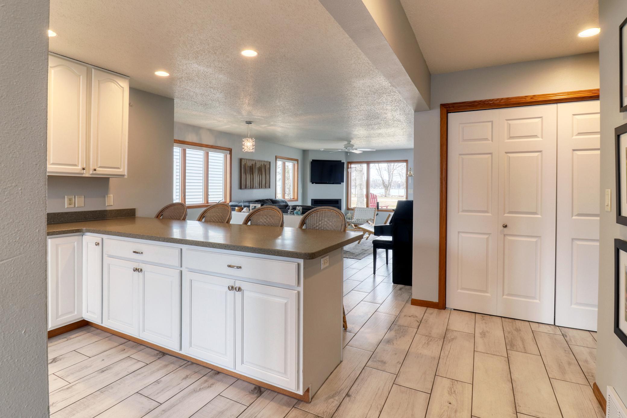 Kitchen1_4.jpg