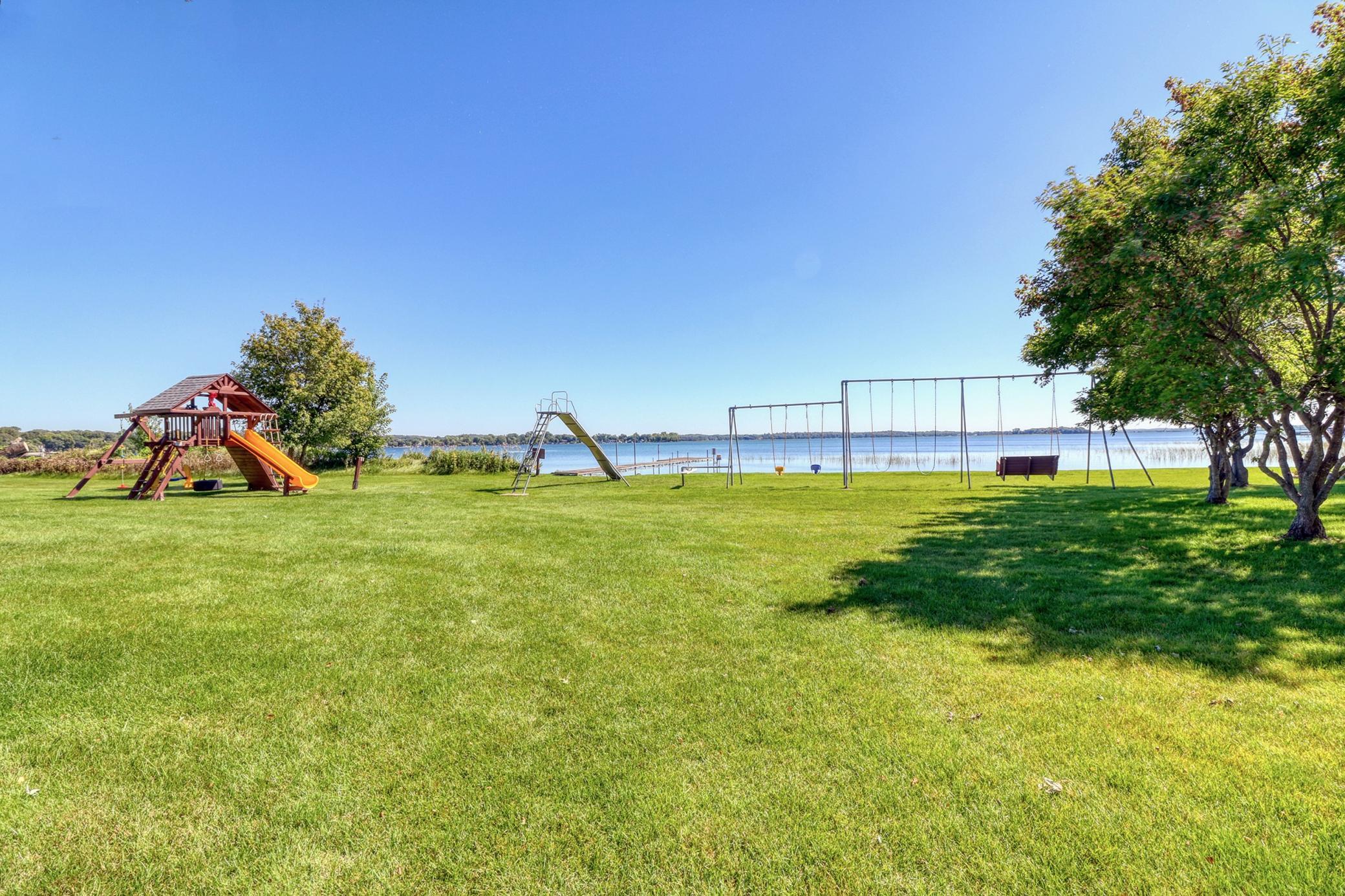 Play Area1_2.jpg