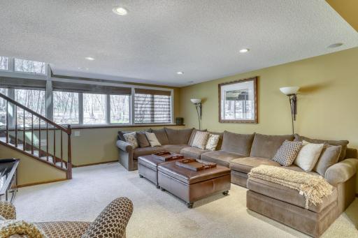 2041 Timberwood Drive, Chanhassen, MN 55317