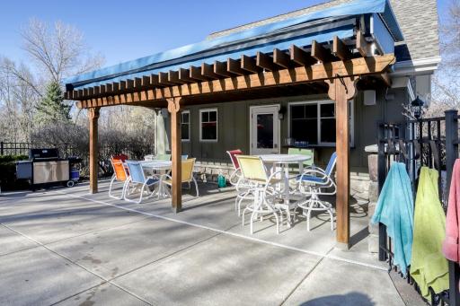 2041 Timberwood Drive, Chanhassen, MN 55317