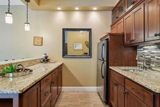 19080 Azure Road, Wayzata, MN 55391