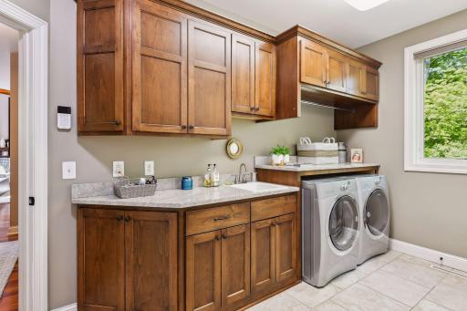 19080 Azure Road, Wayzata, MN 55391