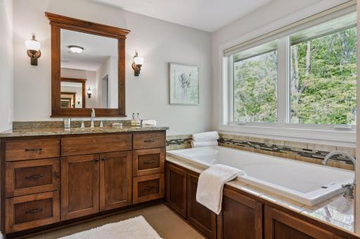 19080 Azure Road, Wayzata, MN 55391