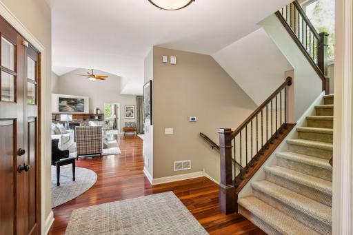 19080 Azure Road, Wayzata, MN 55391