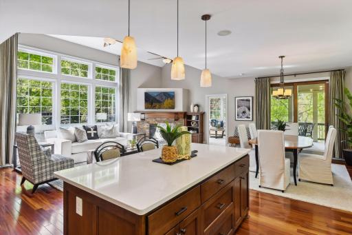 19080 Azure Road, Wayzata, MN 55391