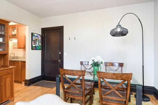 1928 DR to KITCH.jpg