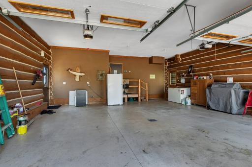 8135 N Shore Drive, Spicer, MN 56288