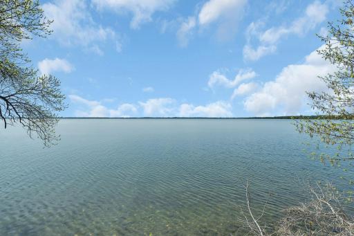 8135 N Shore Drive, Spicer, MN 56288