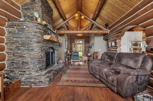 8135 N Shore Drive, Spicer, MN 56288