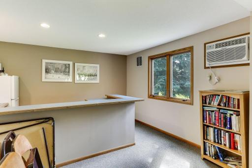 4300 Trenton Lane N, 219, Plymouth, MN 55442