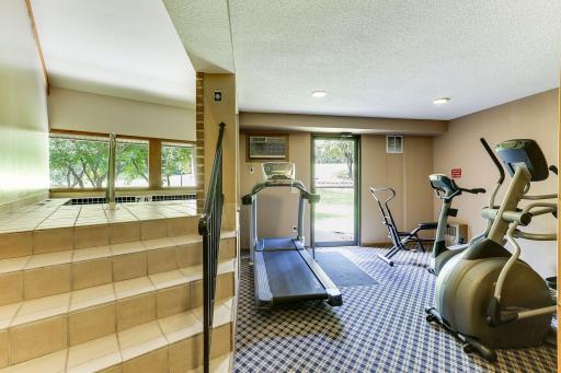 4300 Trenton Lane N, 219, Plymouth, MN 55442