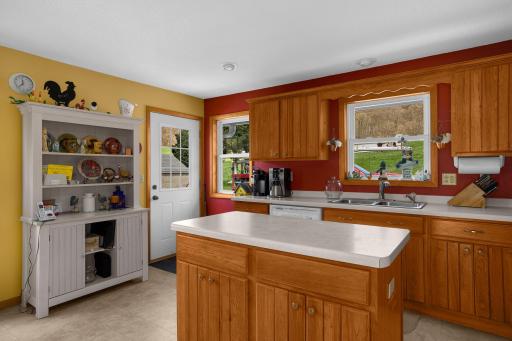 W21422 Lebakken Lane, Galesville, WI 54630