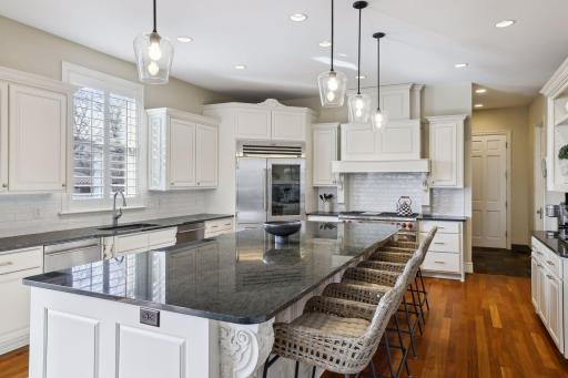 7012 Kerry Road, Edina, MN 55439