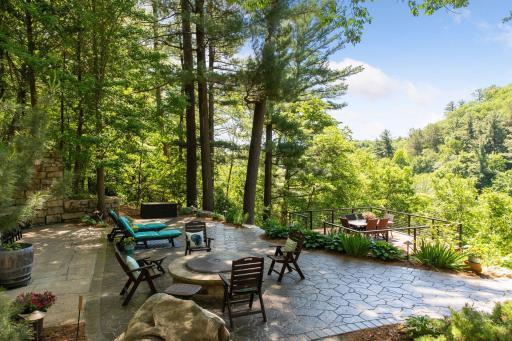 10 Coulee Ridge Road, Afton, MN 55001