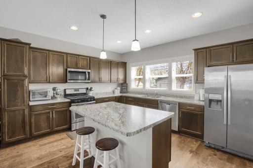 Natural lighting throughout