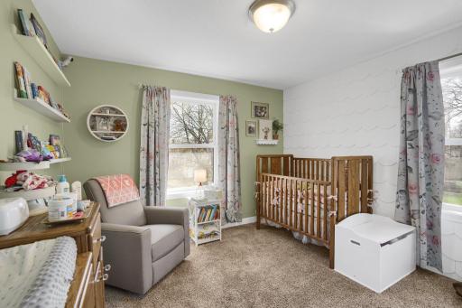 Bedroom 2 (Upper level)