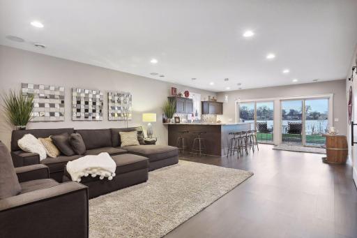 2032 Arbor Lane, Mound, MN 55364