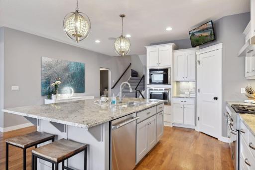 2032 Arbor Lane, Mound, MN 55364