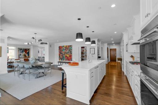 875 Lake Street N, 201, Wayzata, MN 55391