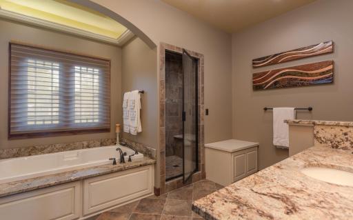 914 Bay Lane NE, Alexandria, MN 56308