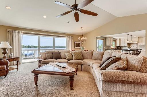 6621 Minnewashta Parkway, Excelsior, MN 55331