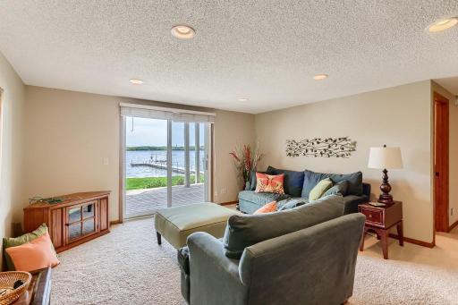 6621 Minnewashta Parkway, Excelsior, MN 55331