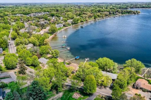 6621 Minnewashta Parkway, Excelsior, MN 55331