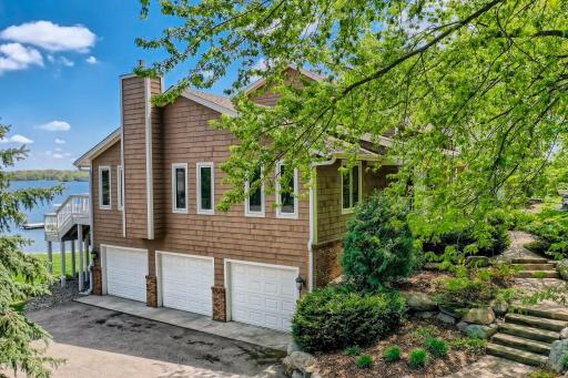 6621 Minnewashta Parkway, Excelsior, MN 55331