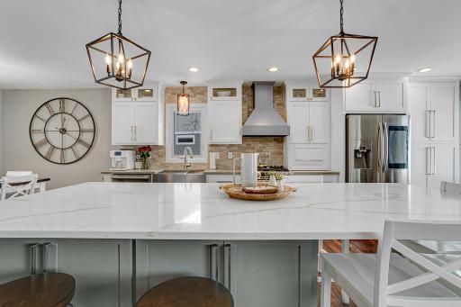 15362 Fish Point Road SE, Prior Lake, MN 55372