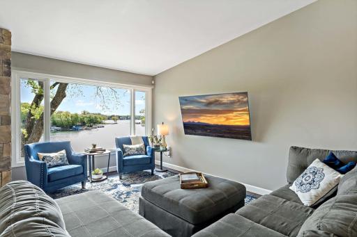 15362 Fish Point Road SE, Prior Lake, MN 55372