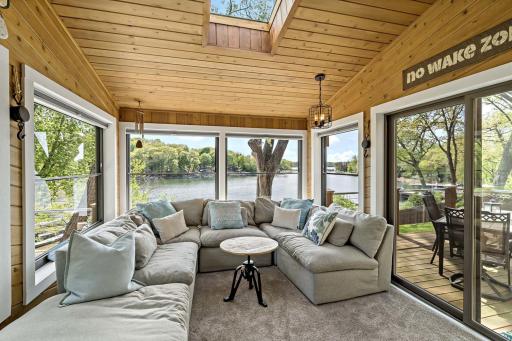 15362 Fish Point Road SE, Prior Lake, MN 55372