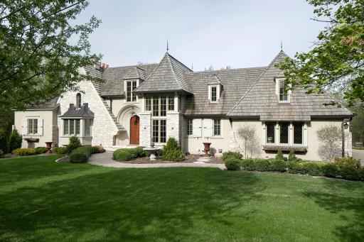 525 Harrington Road, Wayzata, MN 55391