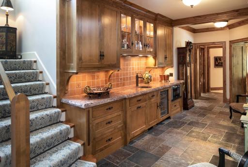 525 Harrington Road, Wayzata, MN 55391