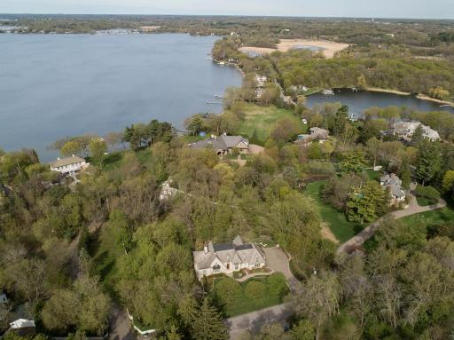 525 Harrington Road, Wayzata, MN 55391