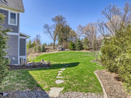 18500 9th Avenue N, Plymouth, MN 55447