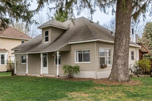 105 2nd Street NE, Elgin, MN 55932