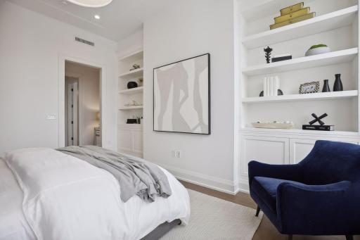 Photo is of model unit, fit and finishes will vary for the subject property. Reach out to sales team for further details.