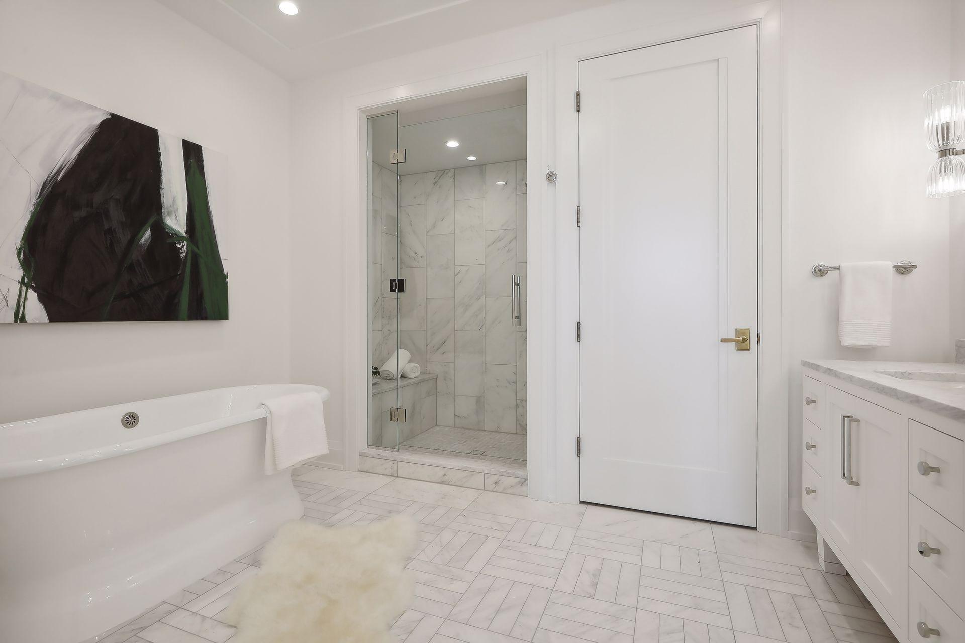 Photo is of model unit, fit and finishes will vary for the subject property. Reach out to sales team for further details.