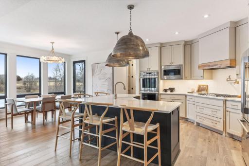 9335 Eagle Ridge Road, Chanhassen, MN 55317