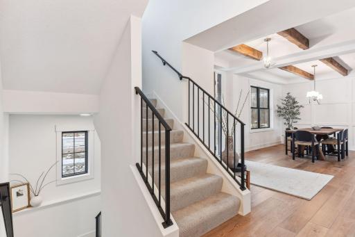 9335 Eagle Ridge Road, Chanhassen, MN 55317