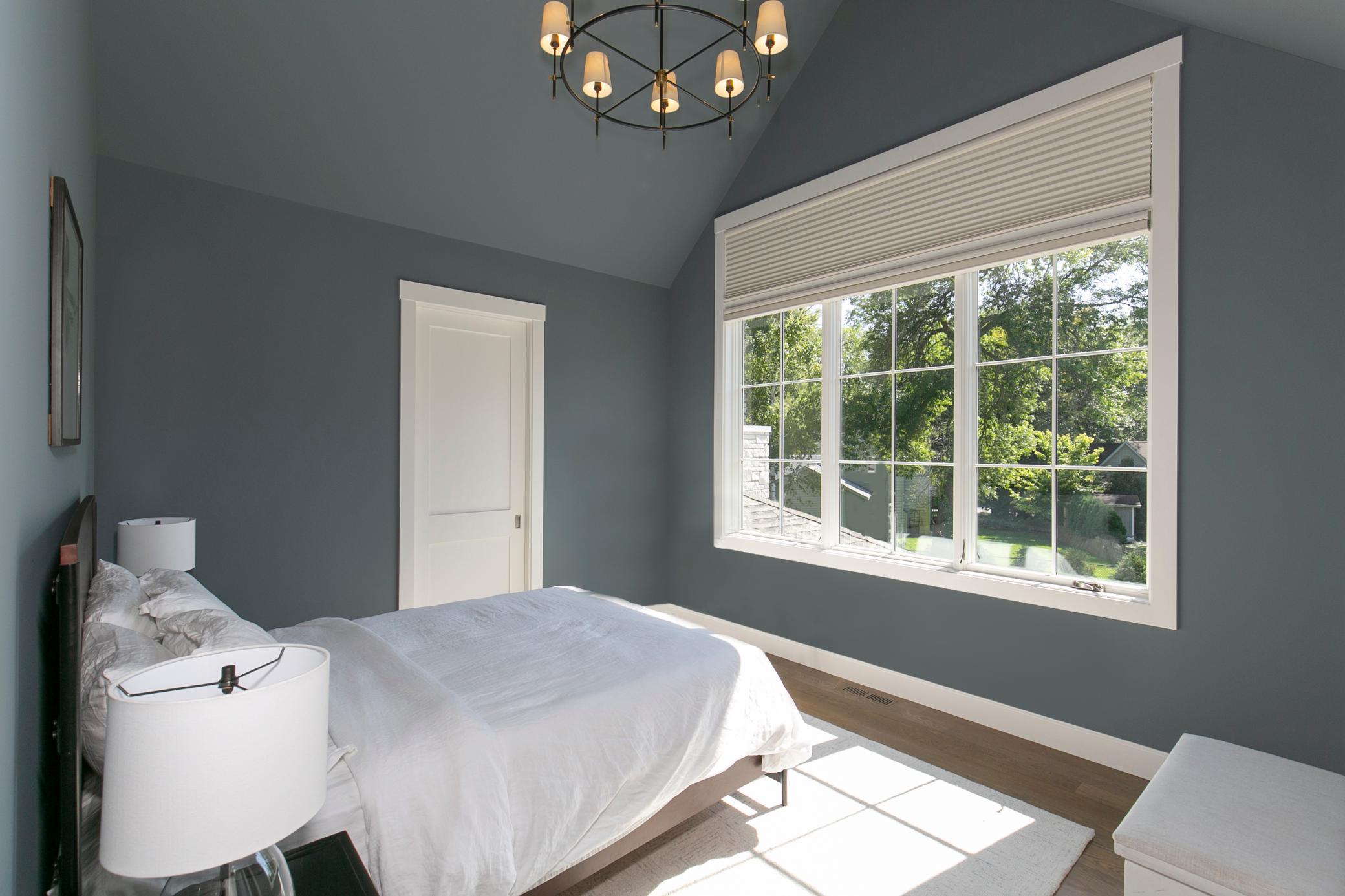 Junior Suite // Upper-Level