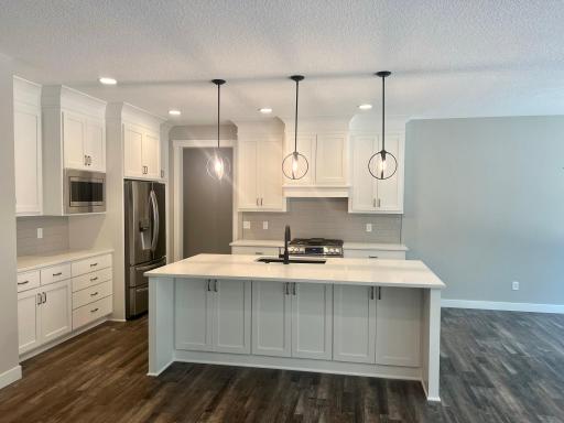 24850 White Pine Circle, Nisswa, MN 56468