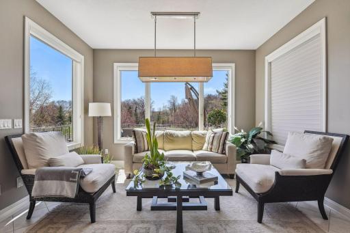 18590 Bearpath Trail, Eden Prairie, MN 55347