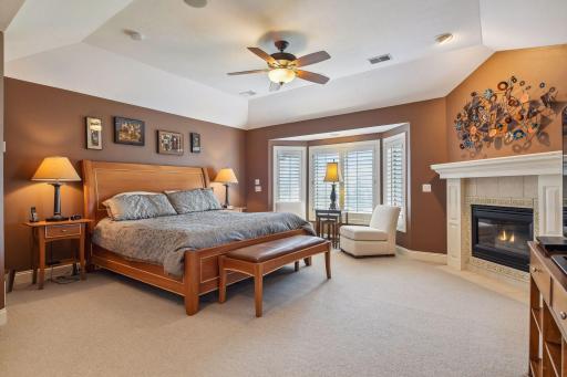 Large primary suite overlooking the golf course