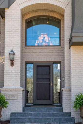 18590 Bearpath Trail, Eden Prairie, MN 55347