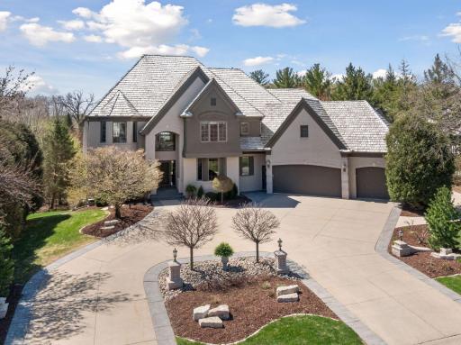 18590 Bearpath Trail, Eden Prairie, MN 55347
