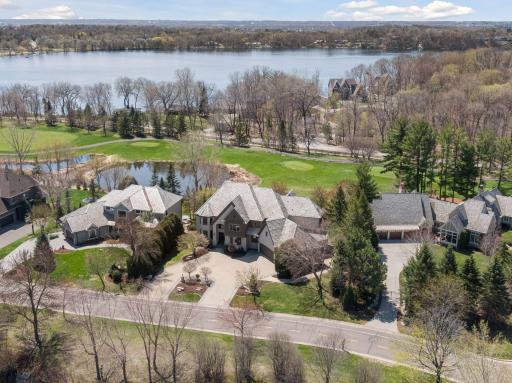 18590 Bearpath Trail, Eden Prairie, MN 55347